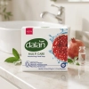 Mycie rąk mydłem Dalan Multi Care Sweet Pomegranate
