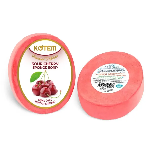 Kotem Sour Cherry Sponge Soap 125 g – gąbka z mydłem o zapachu wiśni, produkt do prysznica i kąpieli, kolor wiśniowo-róż